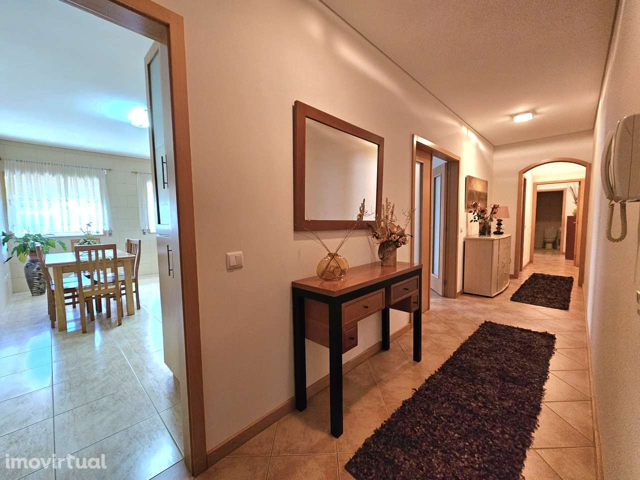 Apartamento T2 para arrendamento em Nogueira do Cravo, OAZ - Grande imagem: 2/22