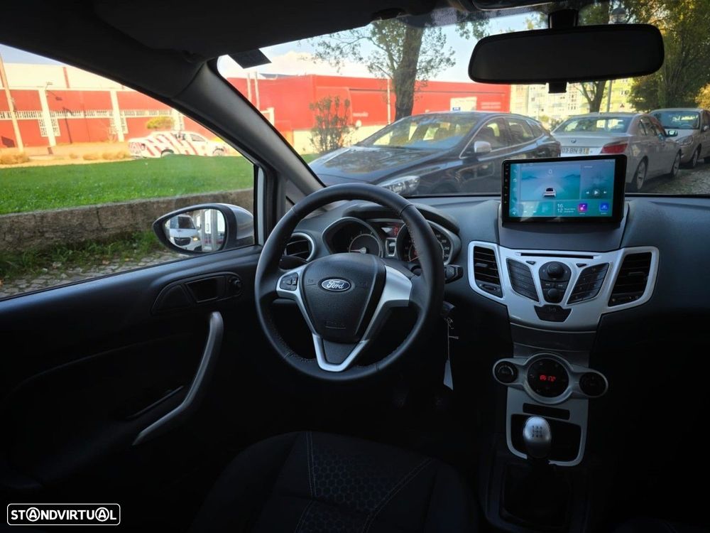 Ford Fiesta 1.25 Titanium - 18