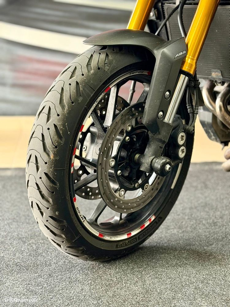 Yamaha MT-09 - 6