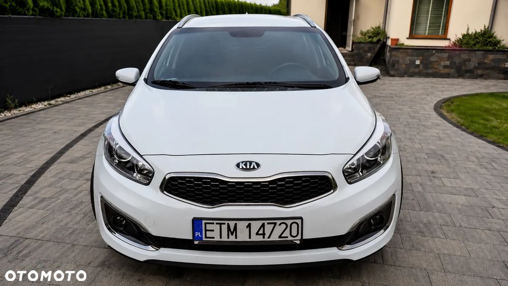 Kia Ceed 1.6 CRDi L Business Line - 11