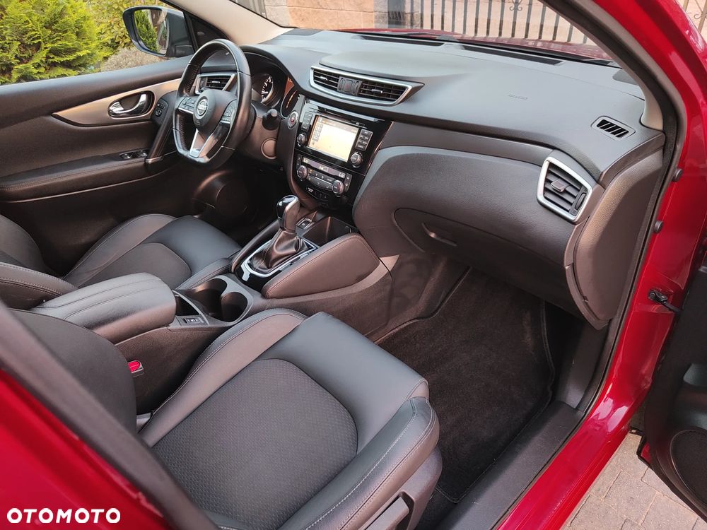 Nissan Qashqai 1.2 DIG-T Xtronic 360 - 10