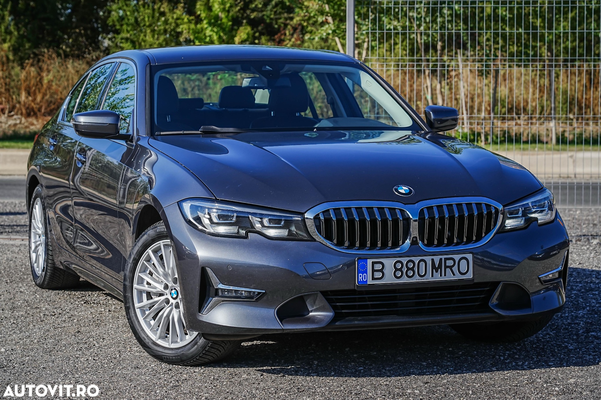 BMW Seria 3 330e Aut. Luxury Line - 27