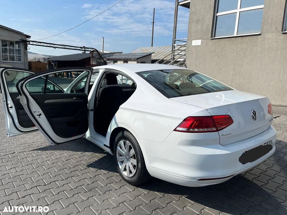 Volkswagen Passat 1.4 TSI Trendline - 2