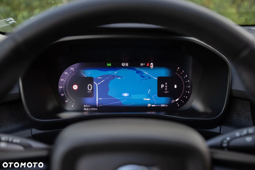 Volvo XC 40 B3 Essential - 21