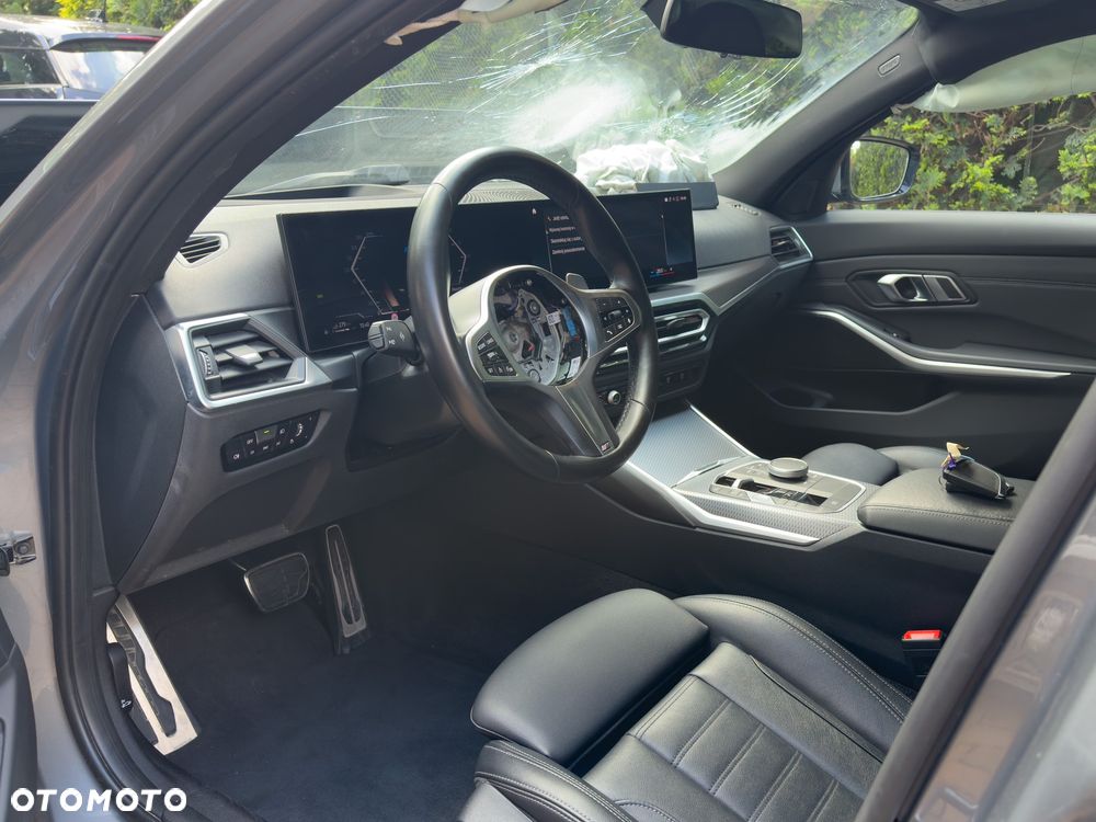 BMW Seria 3 330e M Sport sport - 9