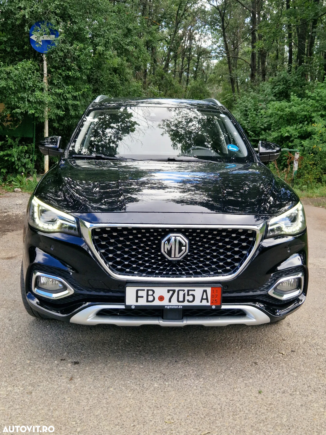 MG EHS 1.5T-GDI PHEV Luxury - 5