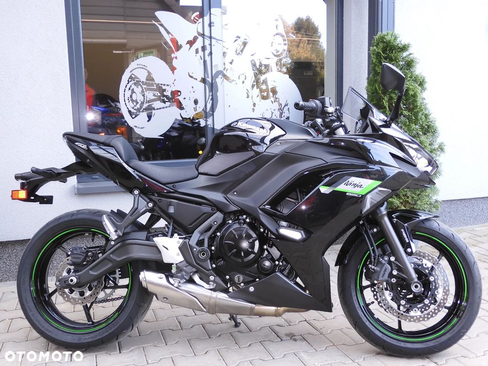 Kawasaki Ninja - 7