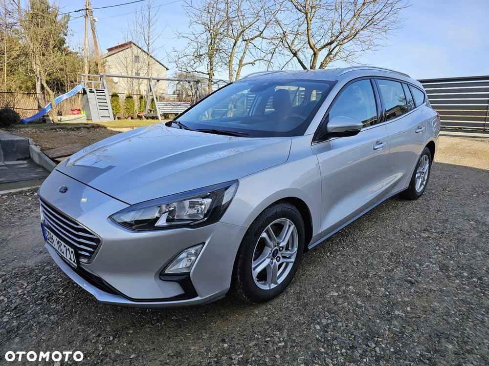Ford Focus SW - 19