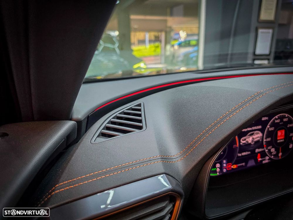 Cupra Formentor 1.4 e-Hybrid DSG VZ - 40