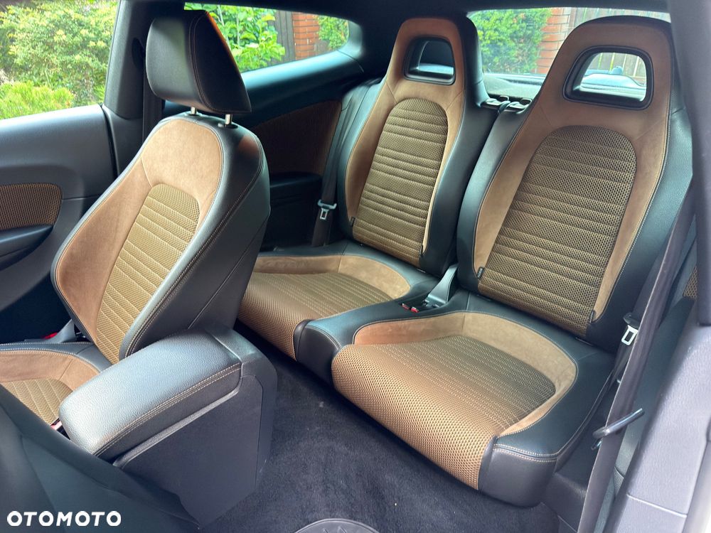 Volkswagen Scirocco 1.4 TSI DSG - 16