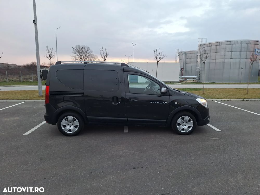 Dacia Dokker dCi 90 Stepway - 14
