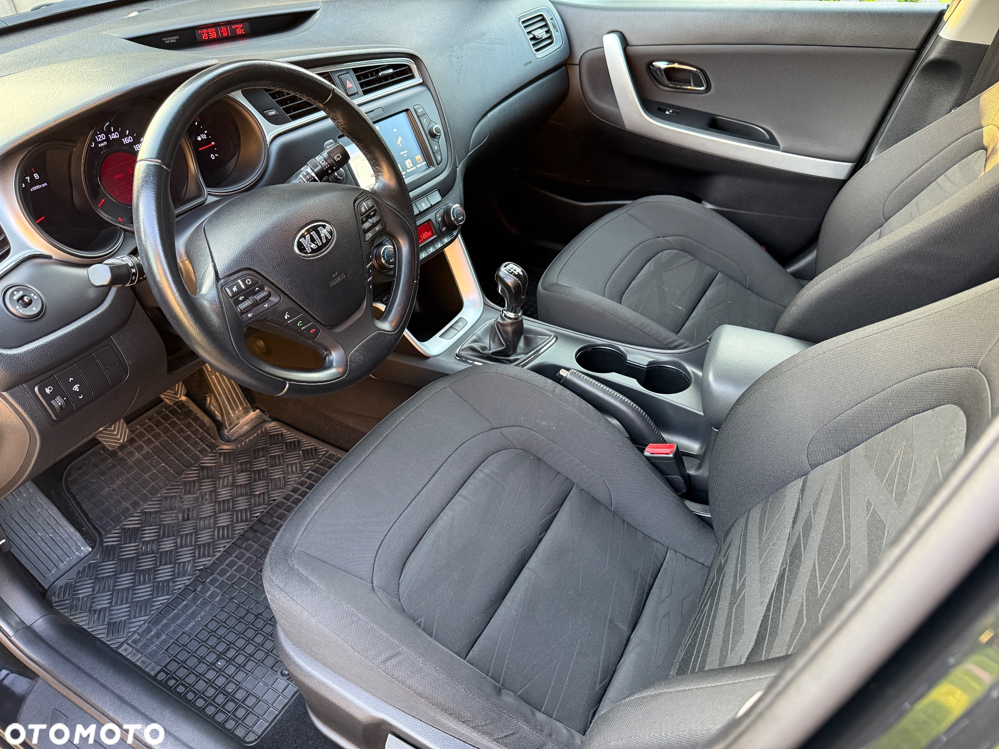 Kia Ceed Cee'd 1.6 GDI Smart Plus - 14