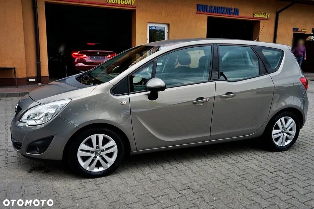 Opel Meriva 1.3 CDTI Cosmo - 3