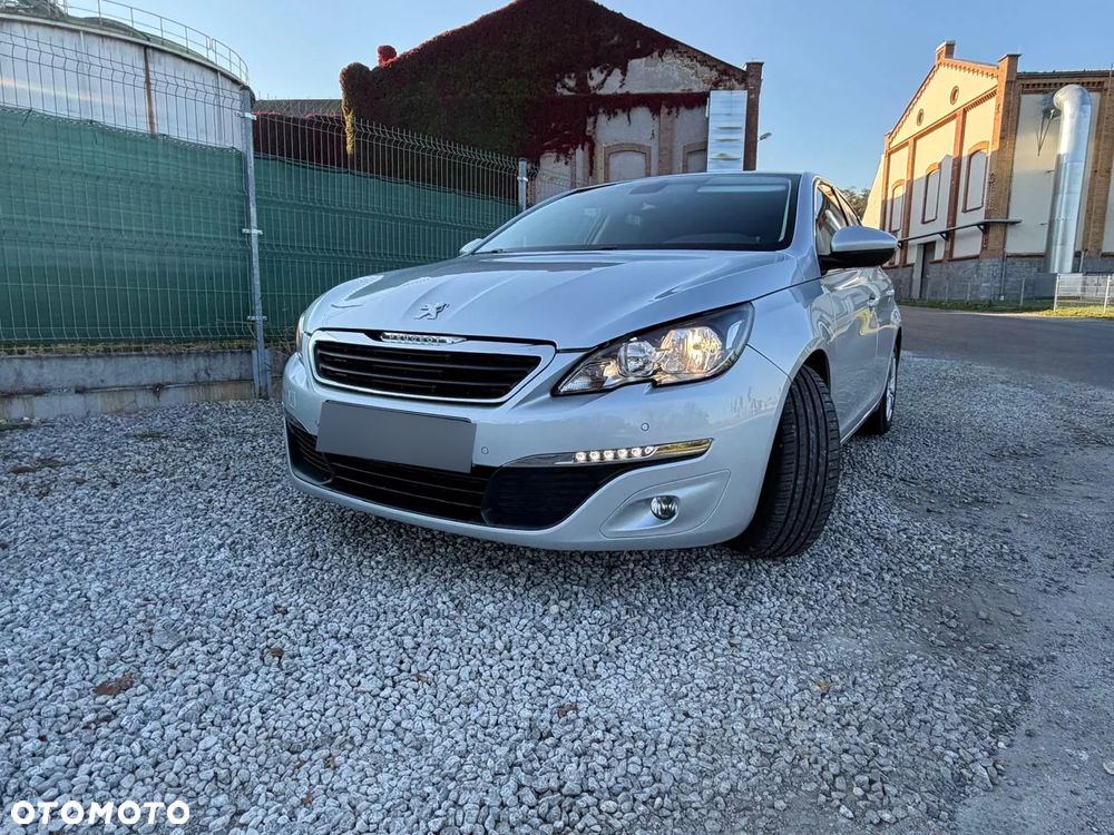 Peugeot 308 - 5