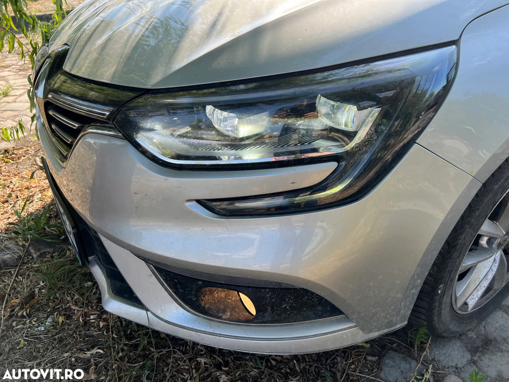 Renault Megane TCe 140 EDC GPF Intens - 26