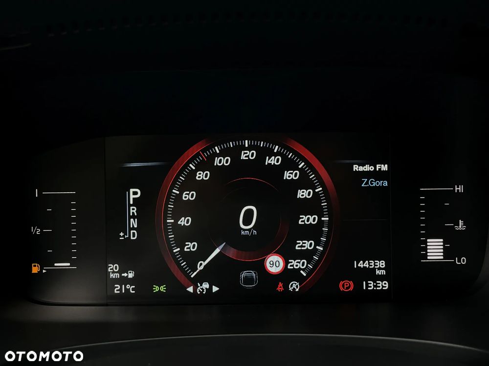 Volvo V90 D4 Geartronic Kinetic - 20