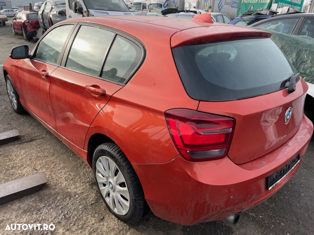Dezmembrez BMW seria 1 F20 1.6i 136cp - 4