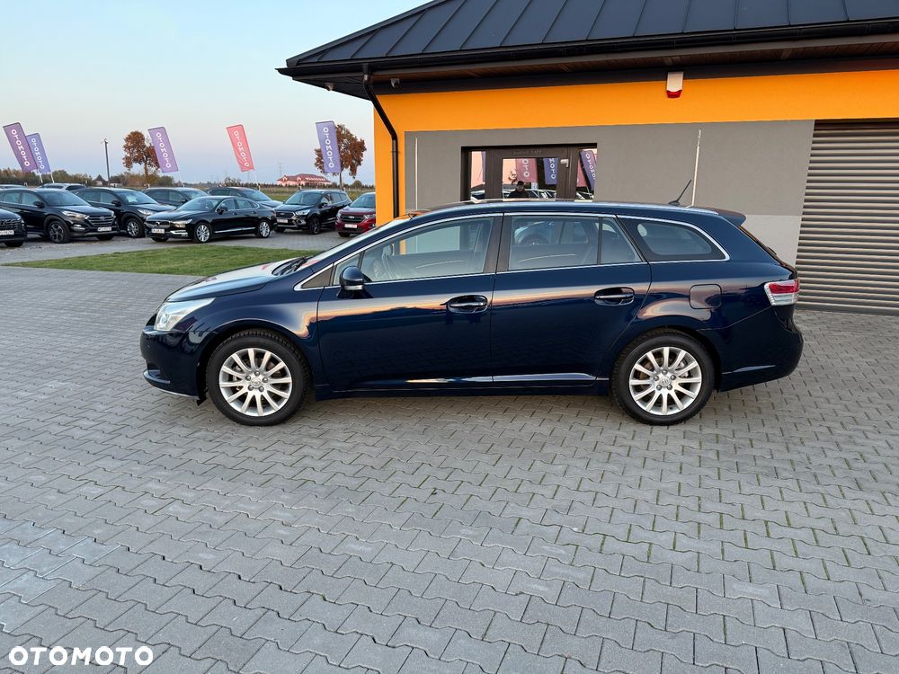 Toyota Avensis - 7