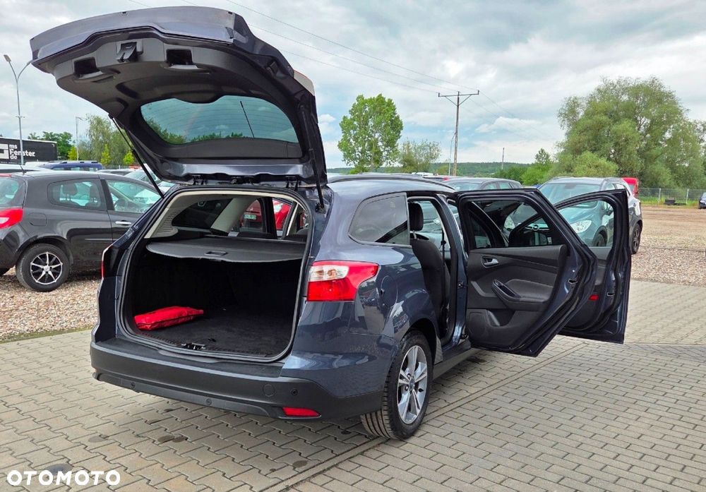 Ford Focus - 27