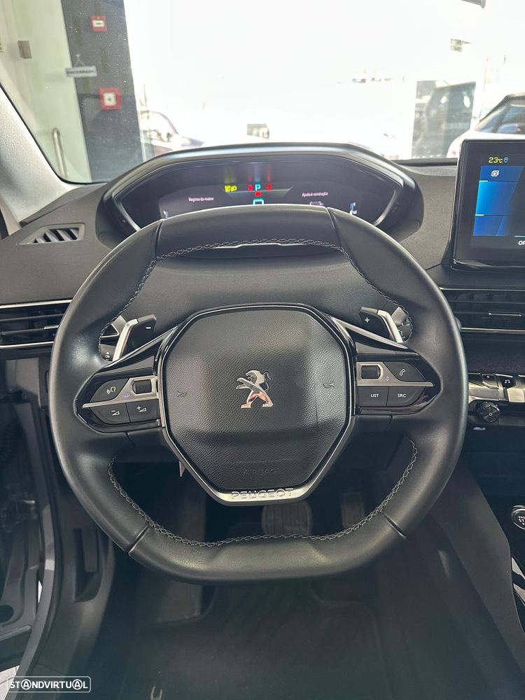 Peugeot 3008 1.6 Hybrid Allure Pack e-EAT8 - 12