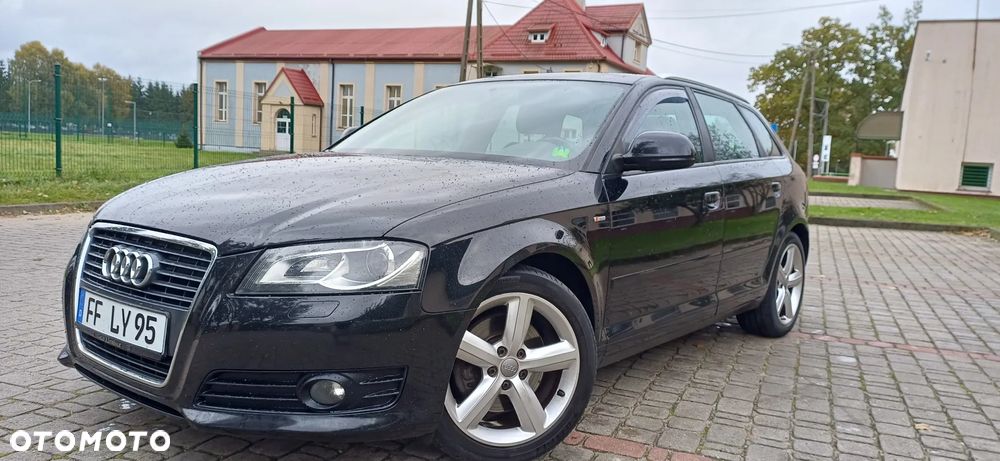 Audi A3 Sportback - 13