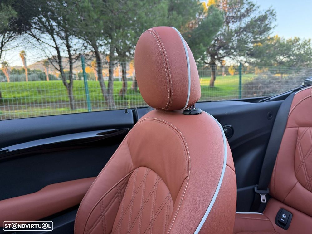 MINI Cabrio John Cooper Works Auto Desportiva - 48