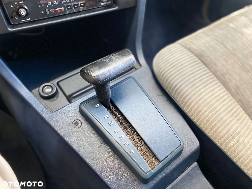 BMW Seria 5 - 25