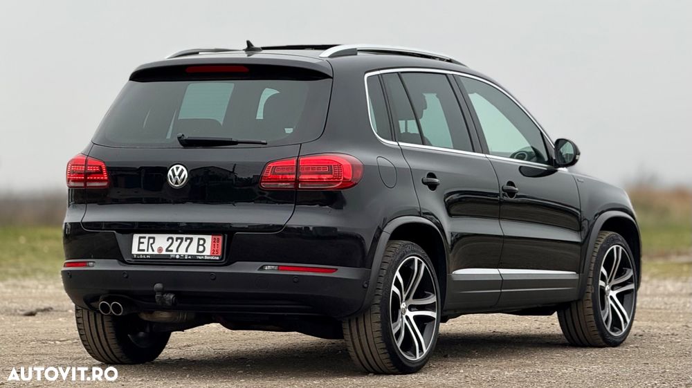 Volkswagen Tiguan 2.0 TDI SCR 4MOTION BlueMotion Technology DSG Lounge Sport & Style - 22