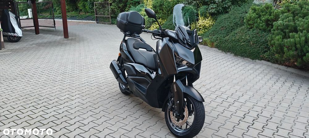 Yamaha X-max - 1