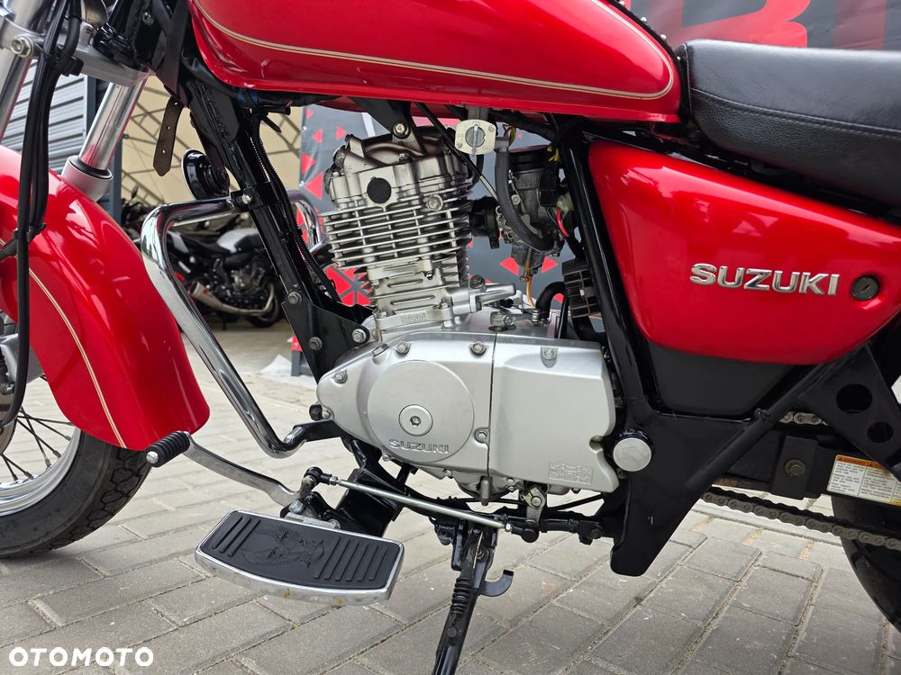 Suzuki Marauder - 11