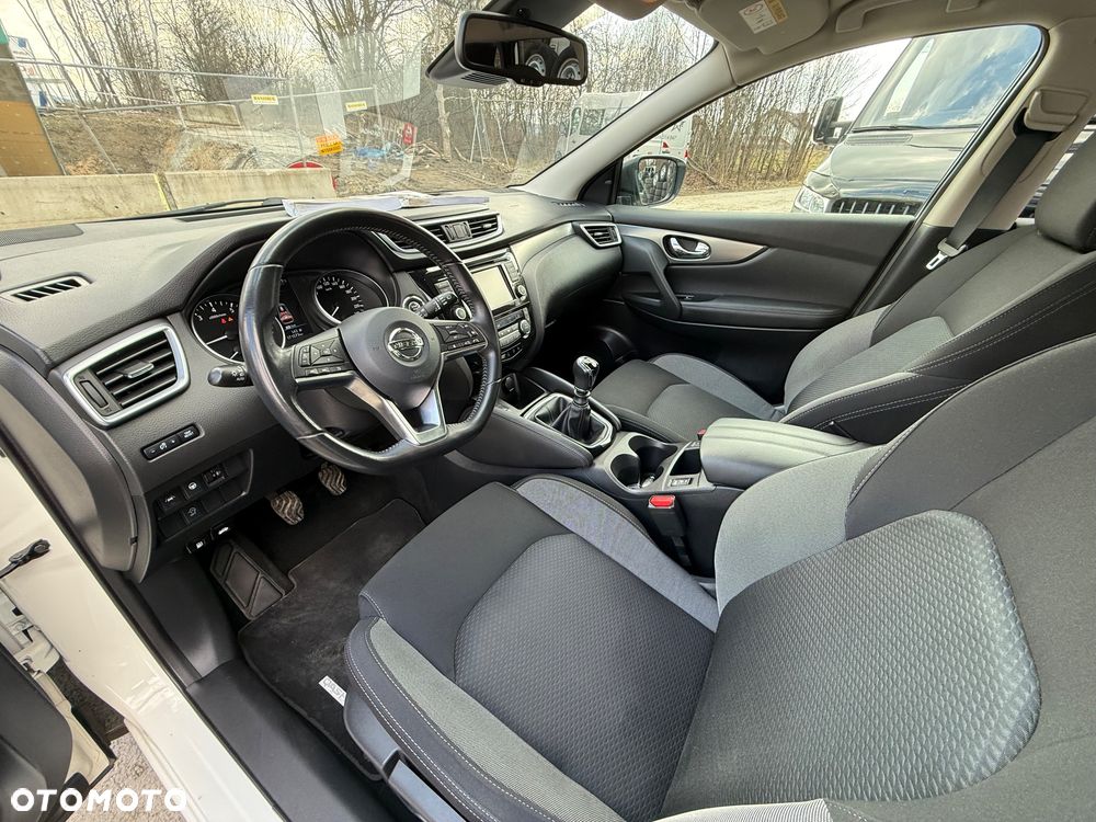 Nissan Qashqai 1.3 DIG-T Tekna - 18