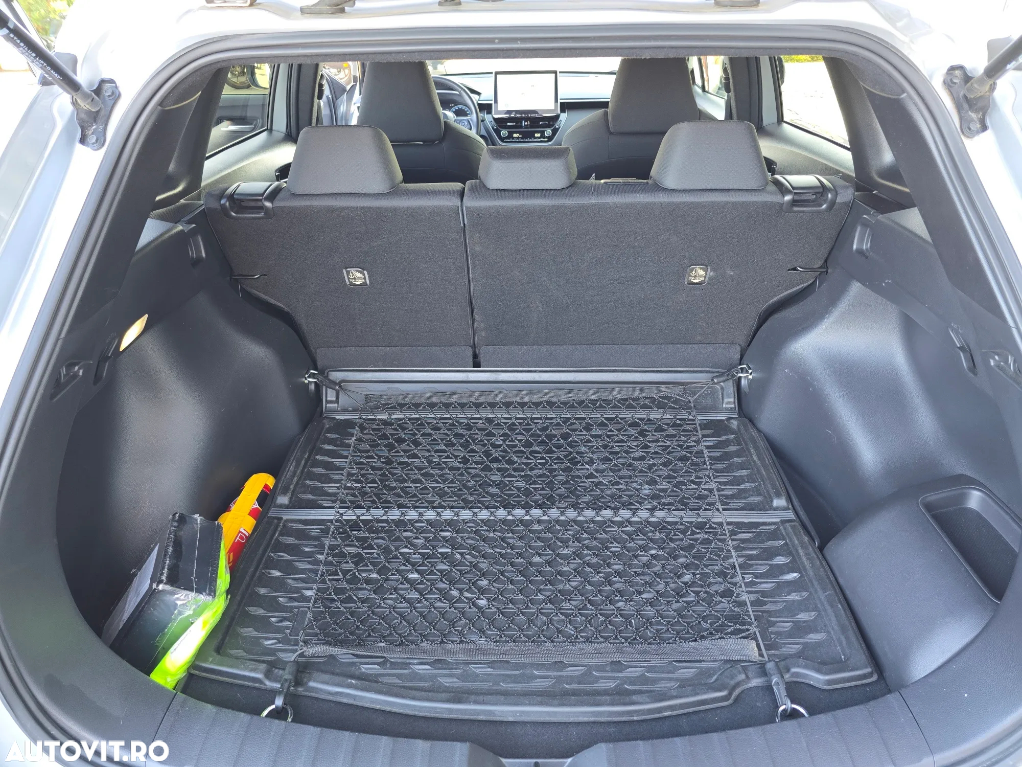 Toyota Corolla Cross - 16