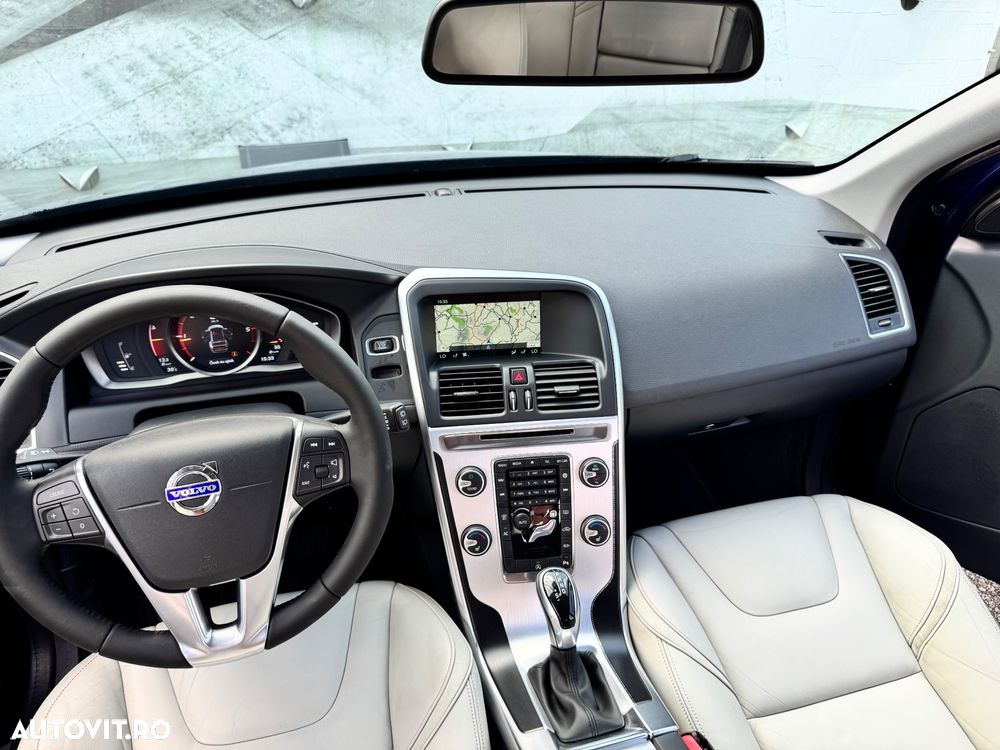 Volvo XC 60 D4 Geartronic Ocean Race - 38