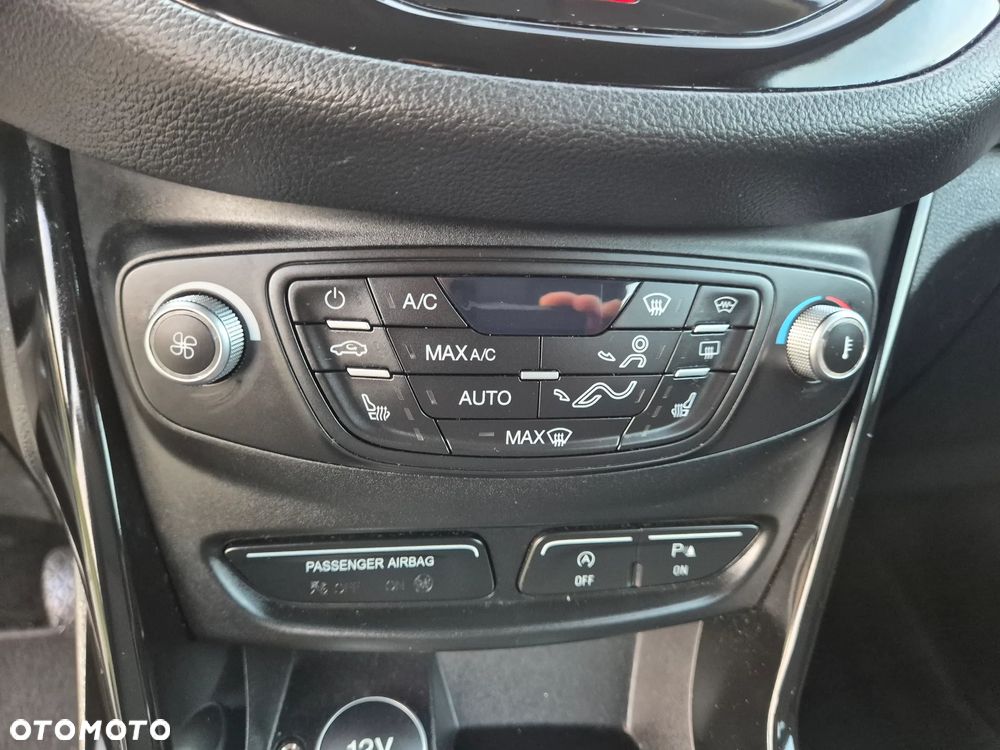 Ford B-MAX 1.0 EcoBoost Titanium - 23