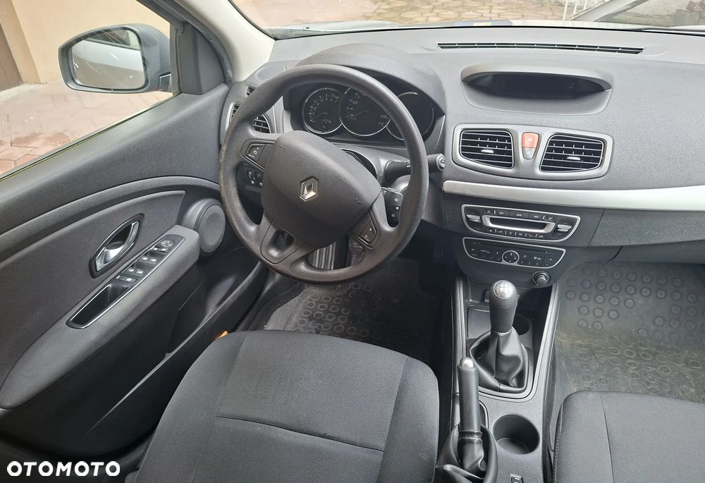 Renault Fluence 1.6 16V Expression Euro5 - 8