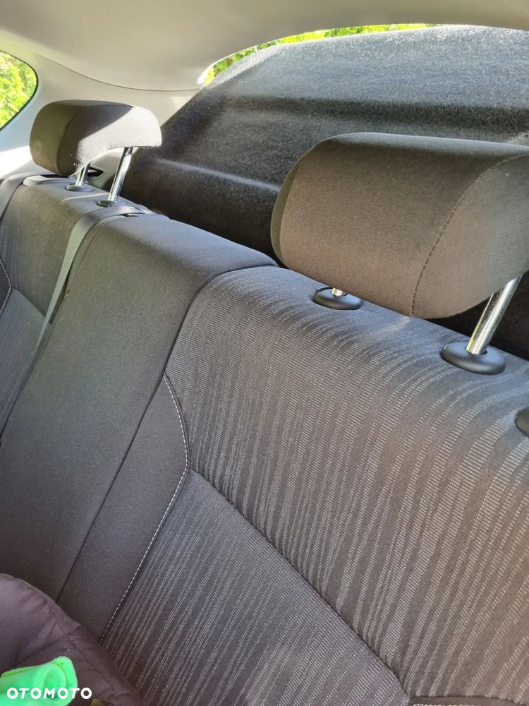 Opel Astra 1.4 Turbo Edition - 15