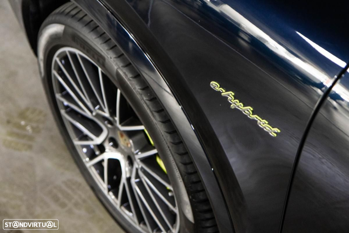 Porsche Cayenne E-Hybrid Tiptronic S Platinum Edition - 16
