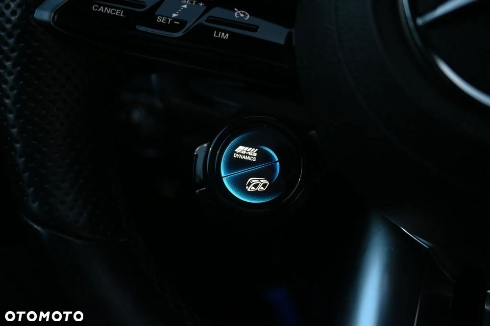 Mercedes-Benz AMG GT 43 4-Matic+ - 29