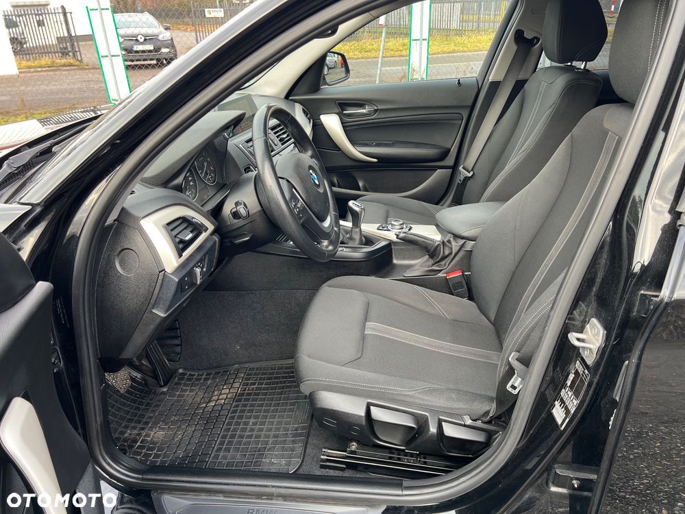 BMW Seria 1 118d Edition M Sport Shadow - 13