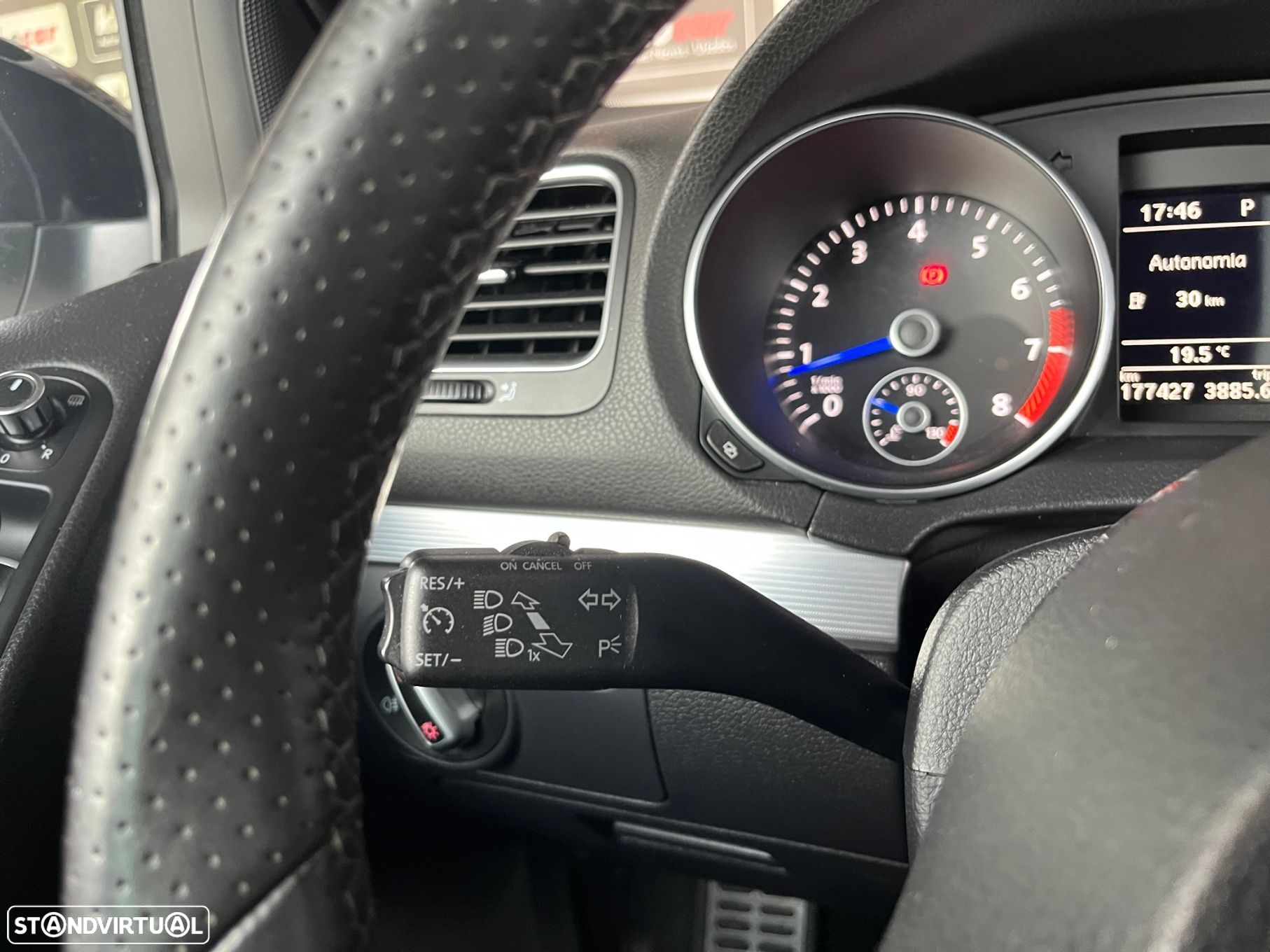 VW Golf 2.0 R DSG - 20
