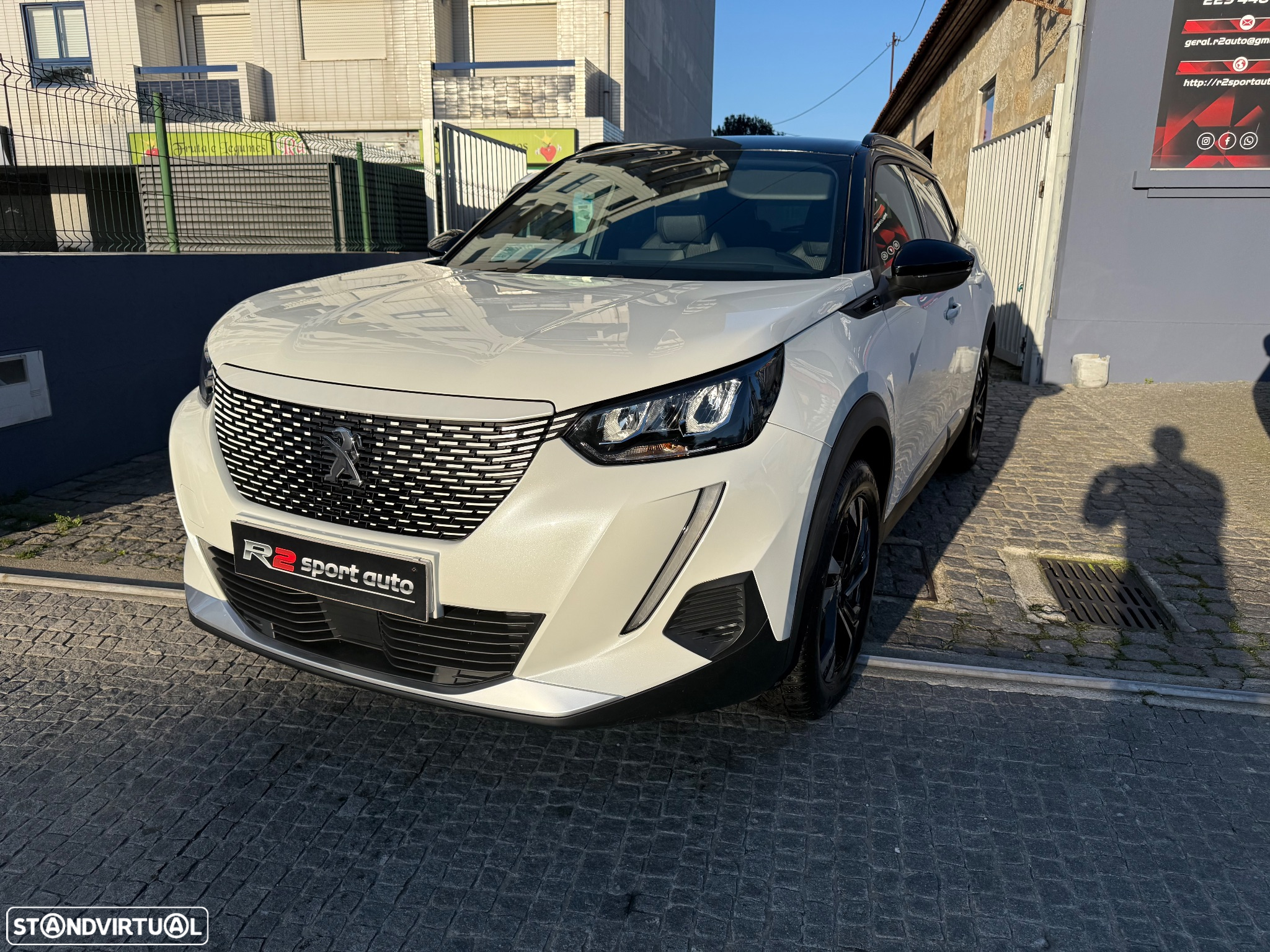 Peugeot e-2008 50 kWh Allure Pack - 3
