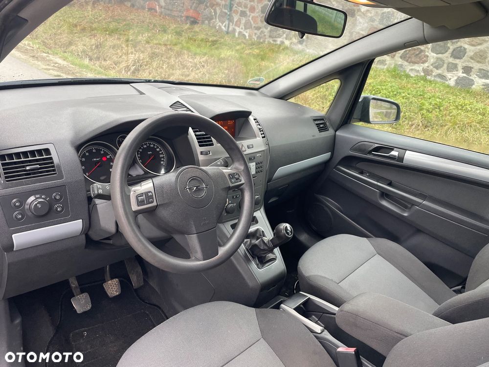 Opel Zafira 1.6 Edition - 11