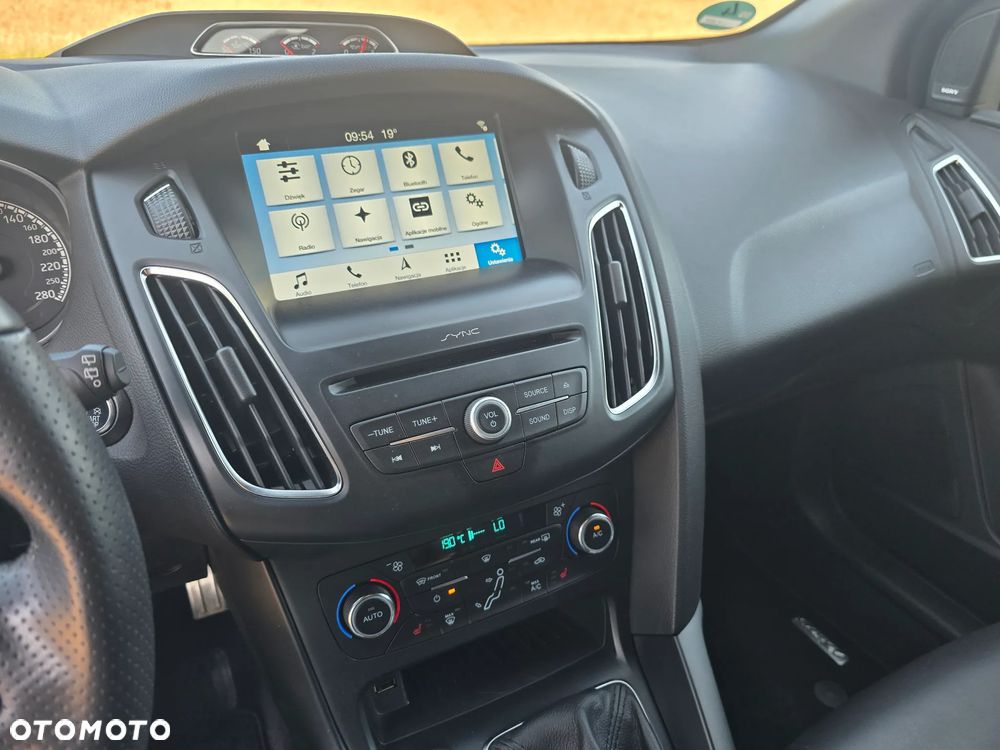 Ford Focus - 22