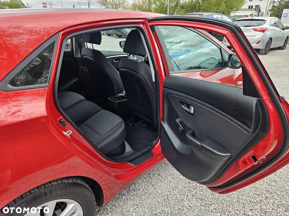 Hyundai i30 blue 1.4 Classic - 25