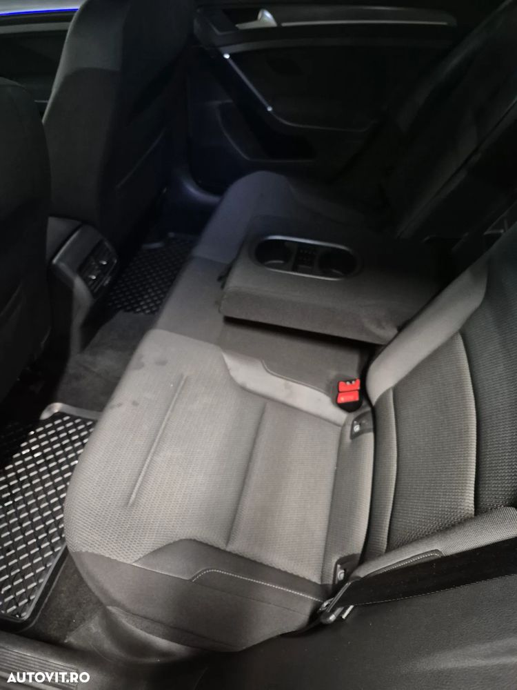VOLKSWAGEN Golf 2019 — imagine 14