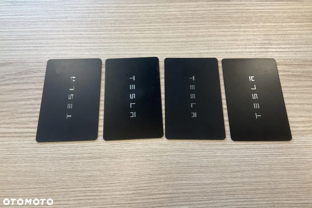 Tesla Model 3 Long Range AWD - 7