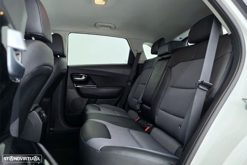 Kia e-Niro 64kWh - 11