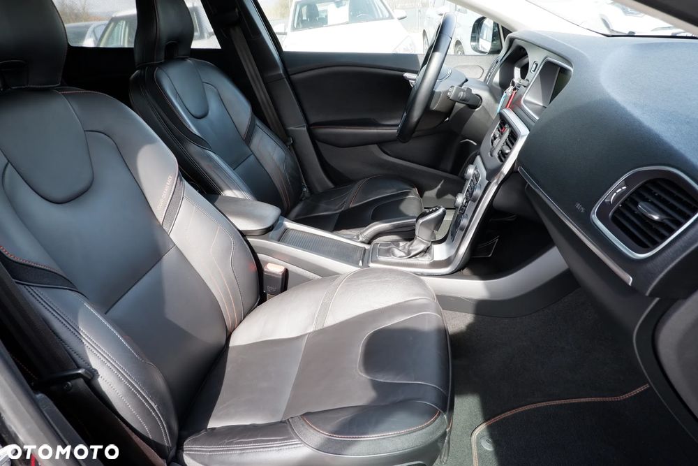 Volvo V40 D2 Powershift Ocean Race - 10