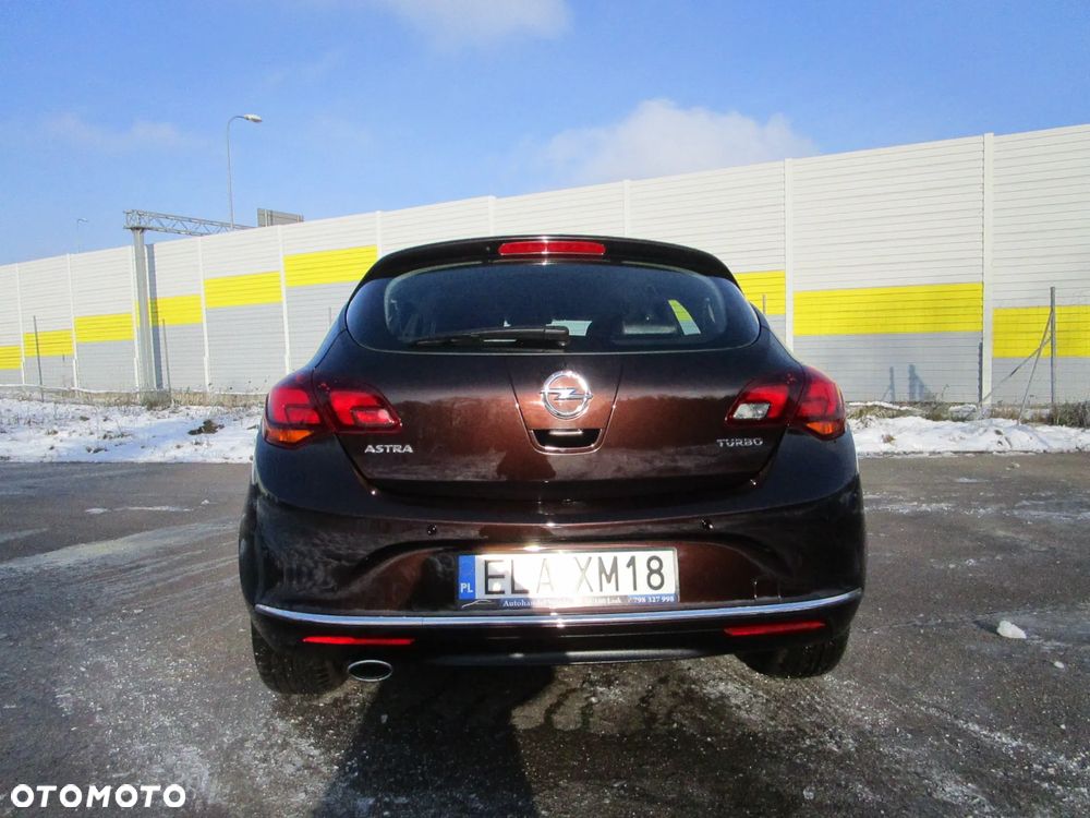 Opel Astra 1.4 T Cosmo - 16