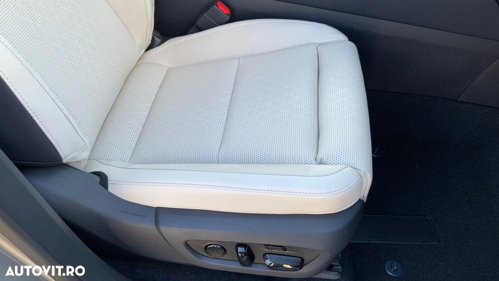Lexus Seria RX 350h E-Four HEV Luxury - 35
